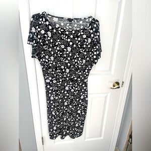 Black & White Floral Scoop Neck Dress ann taylor factory